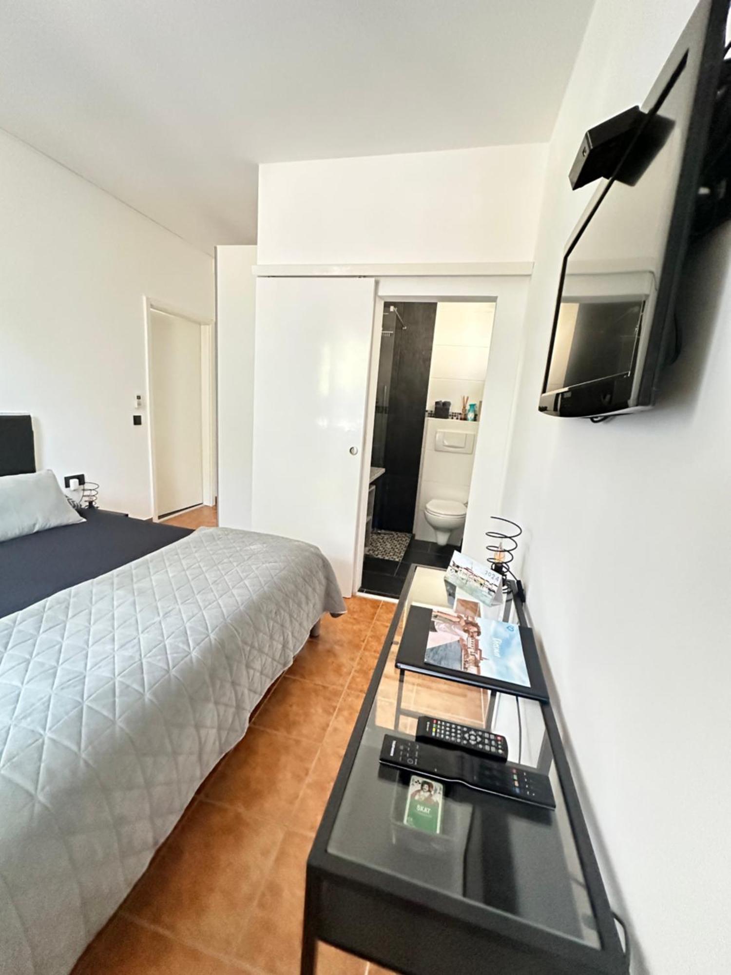 Apartmani Vernissage Biograd Na Moru Bagian luar foto